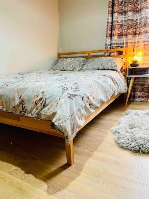 Modern Edinburgh Apartment 2 Bedrooms & Two Bathrooms المظهر الخارجي الصورة